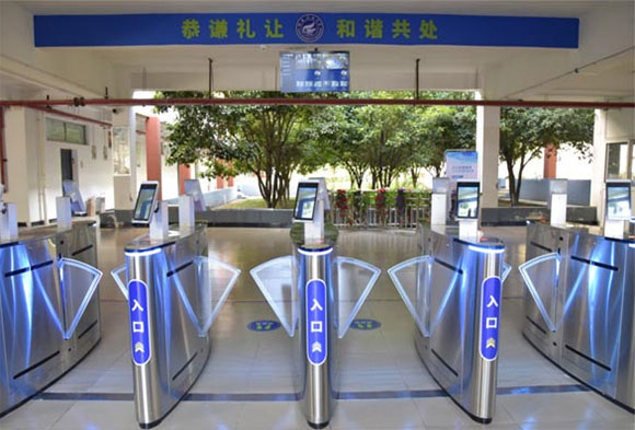 學(xué)校宿舍人員進(jìn)出管理系統介紹